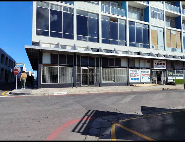 131M² BUSINESS CENTRE TO LET IN STRAND CENTRAL